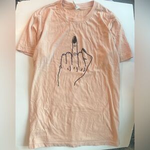 Bella Canvas Peach Graphic Tee middle finger 🖕🏼 ring nails medium